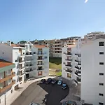 Apartament T0 Grota